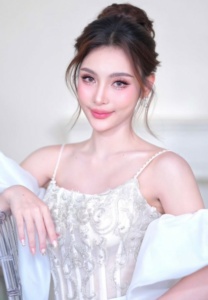 mildchomphu-009-Elegant