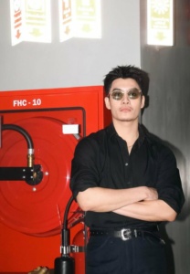 เพชร โบราณินทร์