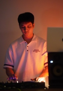 เพชร โบราณินทร์