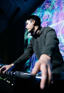 เพชร โบราณินทร์